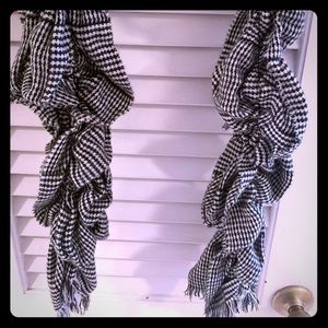 Black and white scrunched gingham scarf